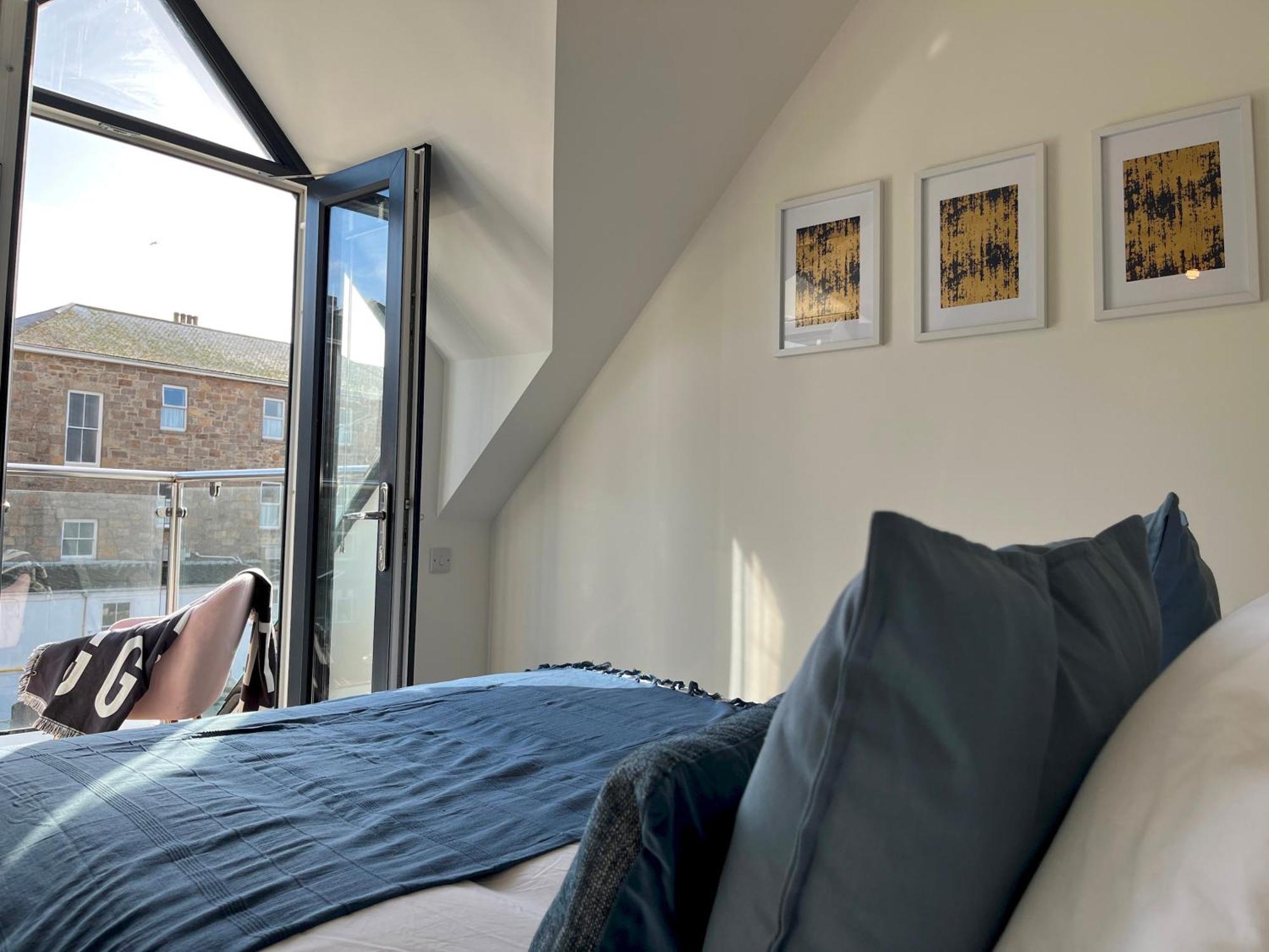 Exceptional 3 Bedroom Home In Penzance~New~Seaside エクステリア 写真