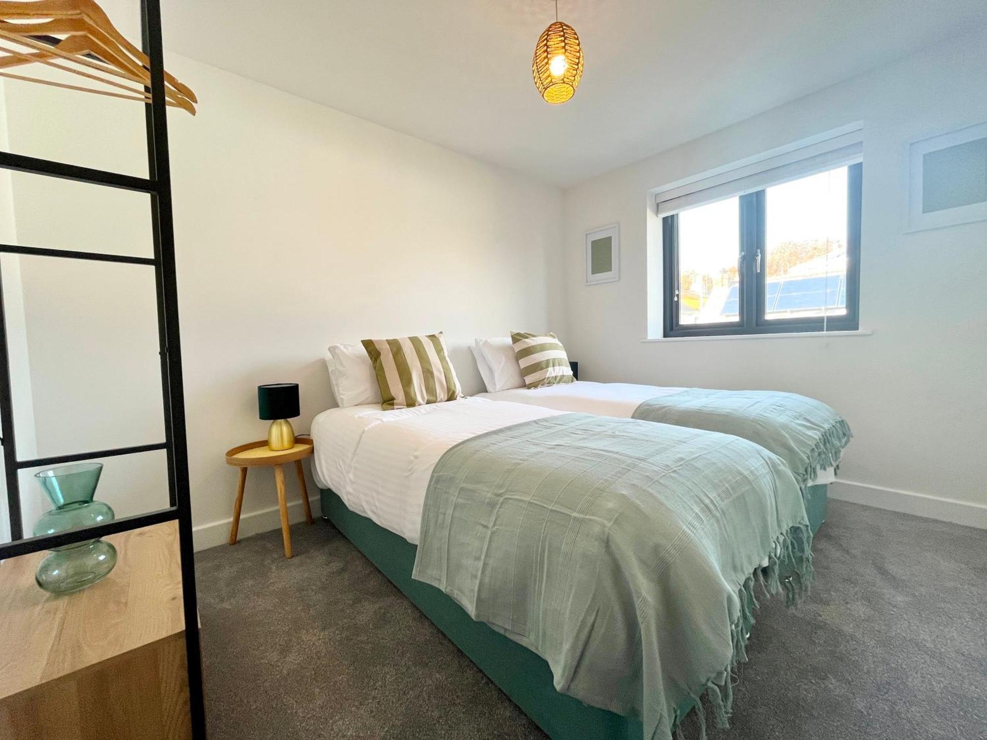 Exceptional 3 Bedroom Home In Penzance~New~Seaside エクステリア 写真
